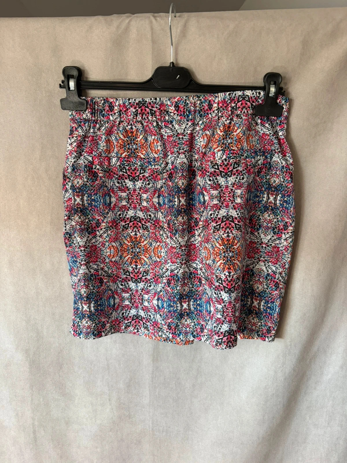 Pretty colored skirt see u soon size 38 – photo 5